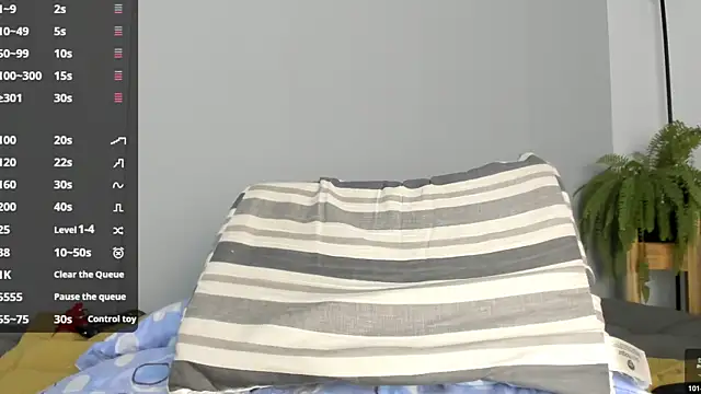 TanishaEvans webcam