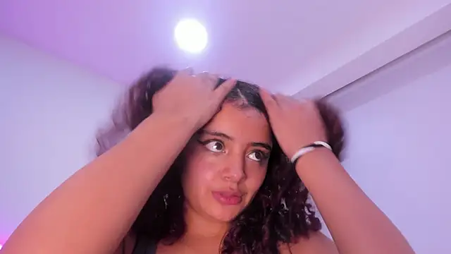 Dahlia_rossee webcam