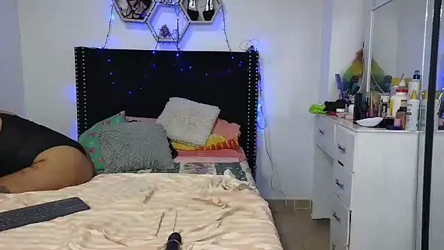 charlotte_077 webcam