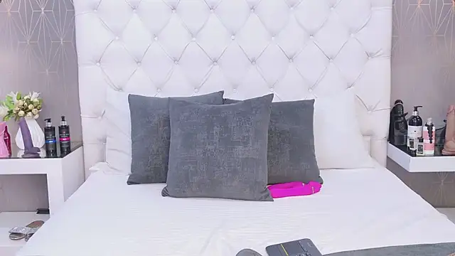 AntonellaEscudero webcam