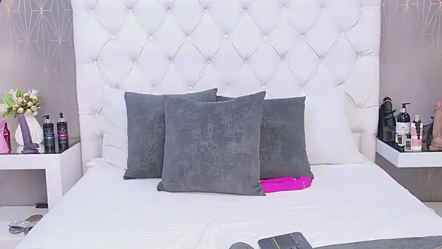 AntonellaEscudero webcam