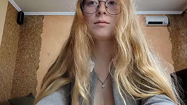 KateVibe_01 webcam