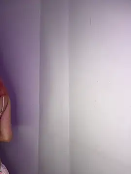 Valen-Foxx1 webcam