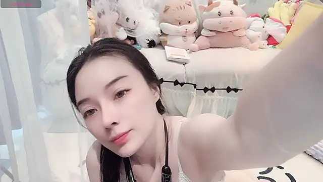 AKiKi711 webcam