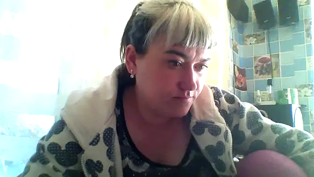 HollyLaBerry webcam