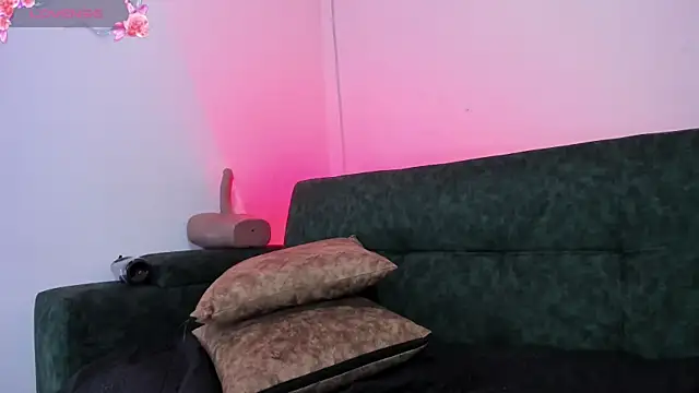 liz_25b webcam