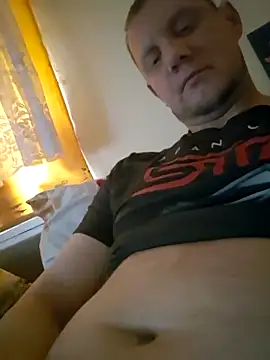 Mayky90 webcam