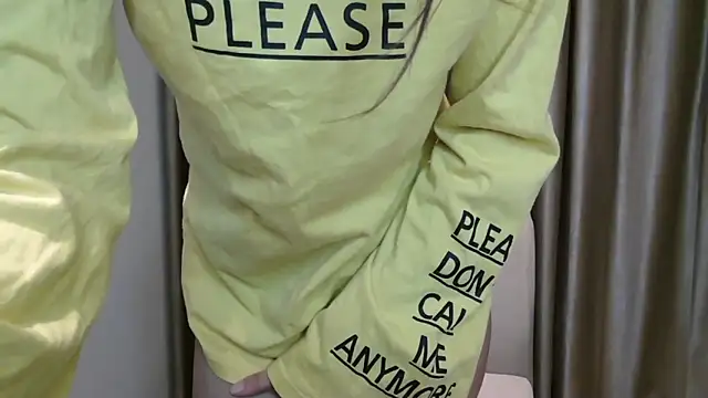 PlayGirLL_ webcam