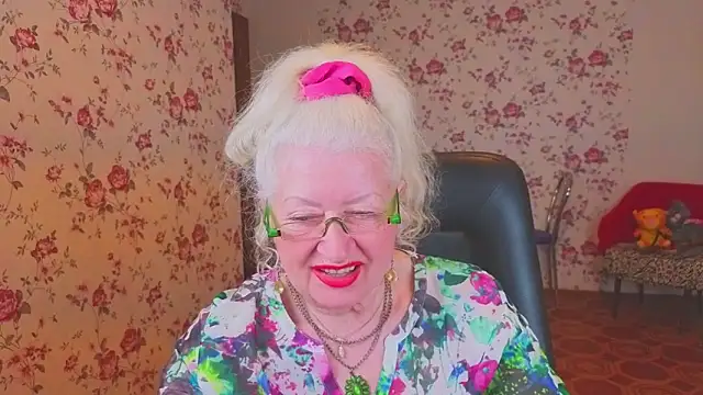Maya_Mayflower webcam