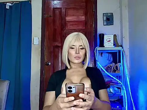 Asian_Isabellaxx webcam