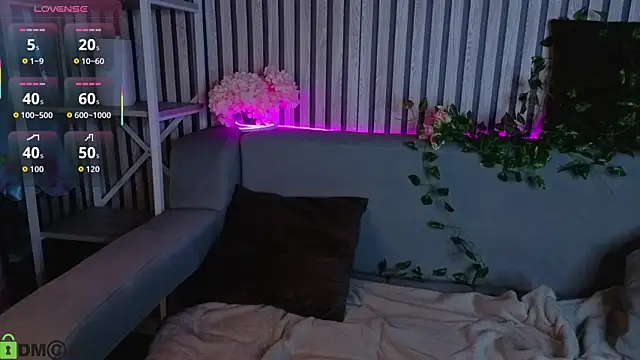 Michele_Greenn webcam