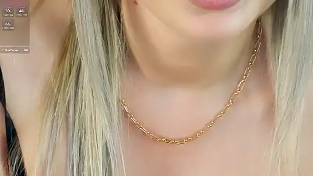 NikkiiStill