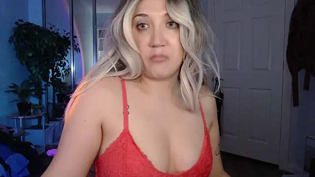 GoddessEmmy webcam