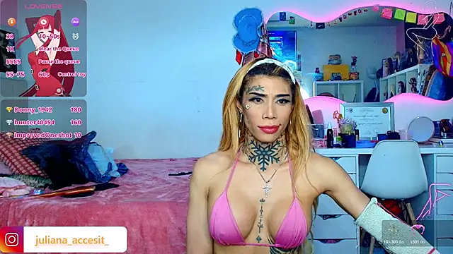 caroline_cossei webcam