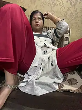 Meera_xxx webcam