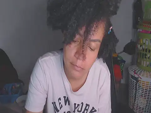 shayna_cute webcam