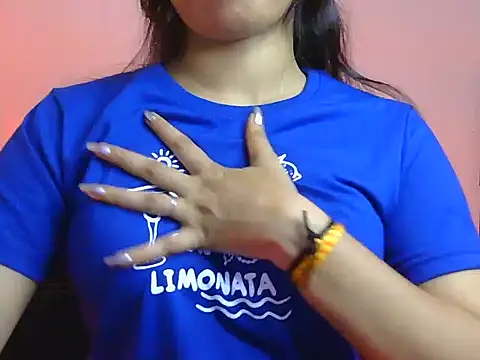 miss_ragni webcam