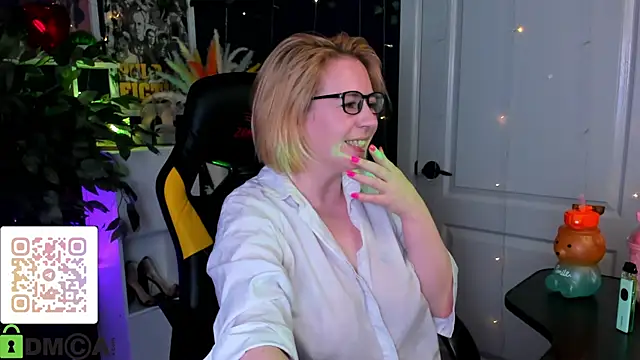 miss_lisaaa webcam