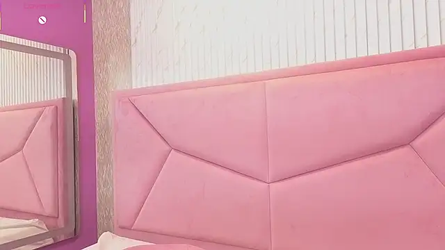 LolyYunno webcam