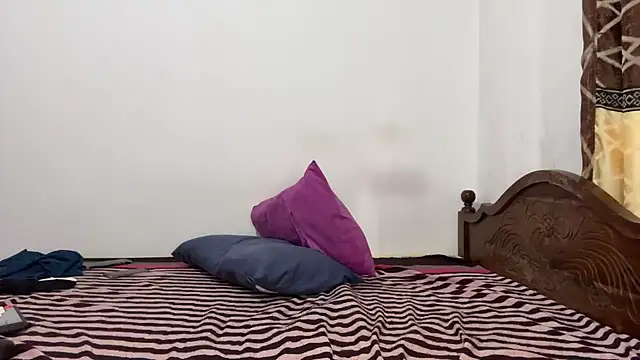 DesiDaddyandSon webcam