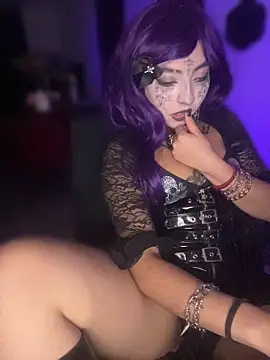 _g0thiccwitch_