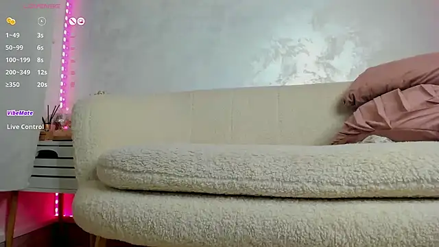 IvyTease_ webcam