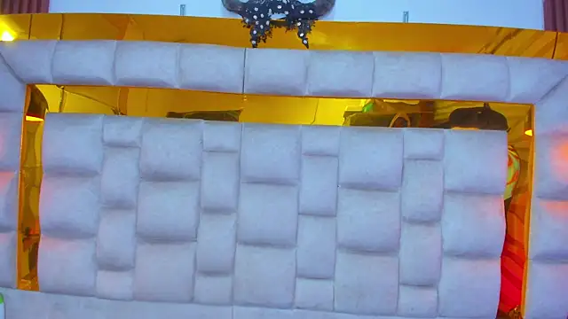 bigass_monic webcam