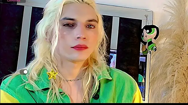 honey_skin webcam