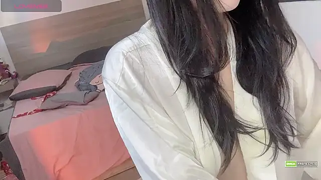 _Lynh_ webcam