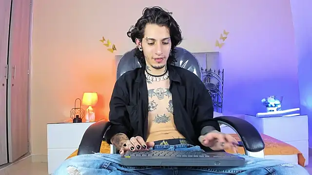 Vergil_Noir_ webcam