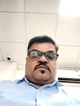 Desi_Lodo_Gujju_Boy webcam