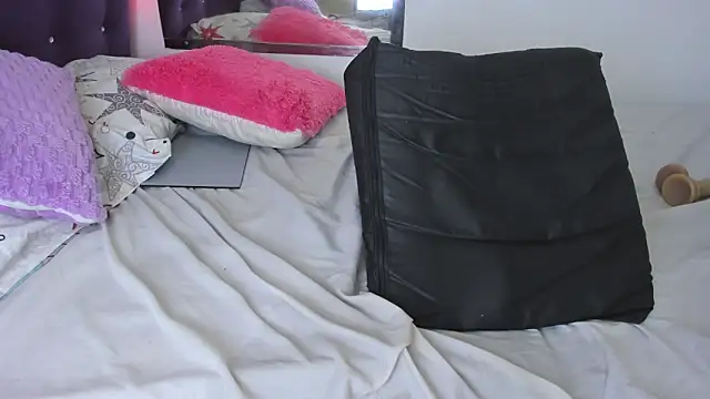 veronicaa_squirt webcam