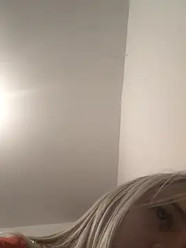 sofigirlgold webcam