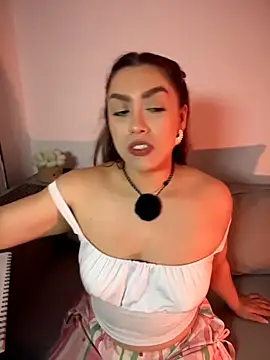 Im_sophiie webcam
