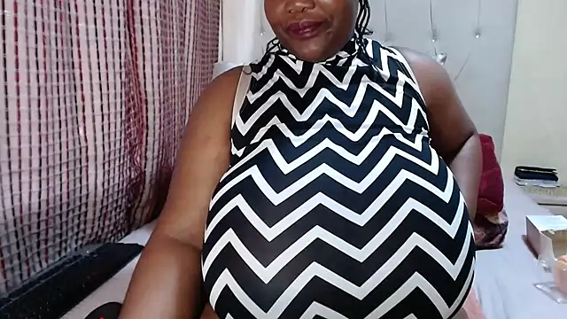 CHOCOLATEDARKBUSTYX webcam
