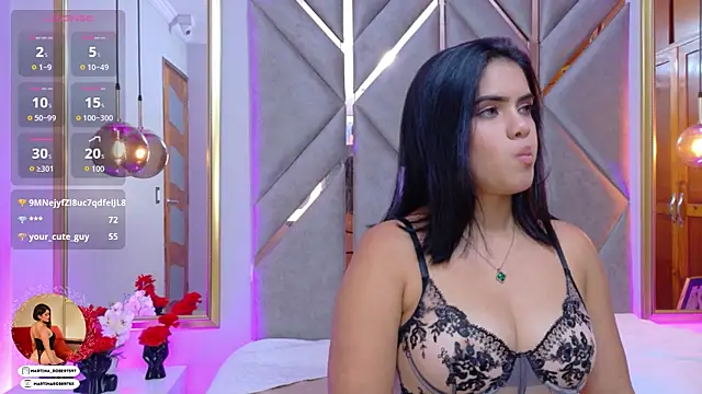 Martina-Roberts- webcam