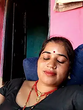 Hot_kamla