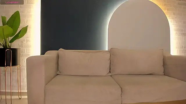 AmyRosse_X webcam