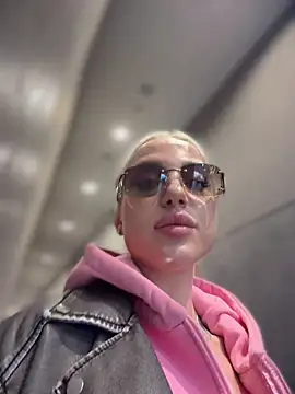 pinkstar_ webcam