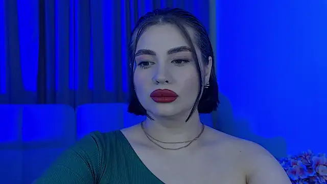 AdrianaToress webcam