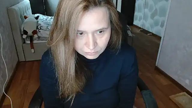 Watch AdelinaLawson live on EroticFlix - High definition streams