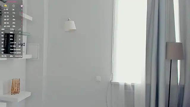 FeliciaKogen webcam