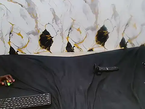 BlackVelvetMuse webcam