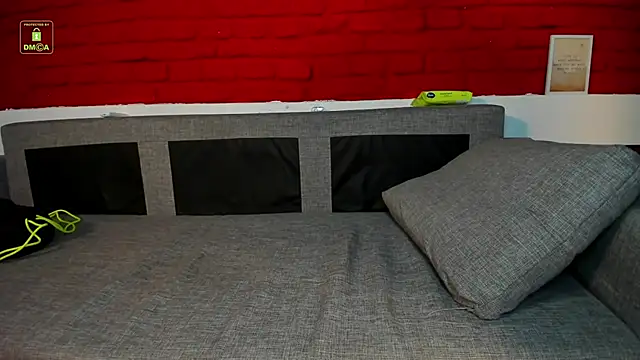 Kyle_Baker webcam