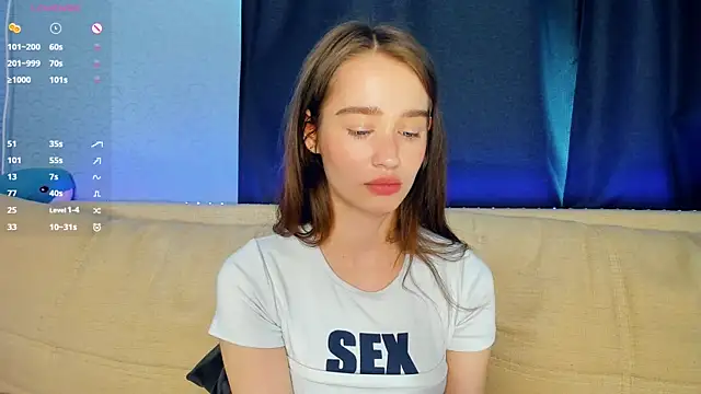lovelyalivia webcam