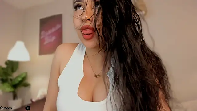 Queen_liana webcam