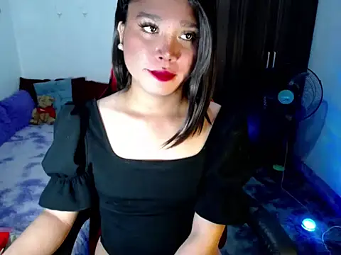 sofiathe1st - Sofiathe1st's free webcam - UK Sex Cams