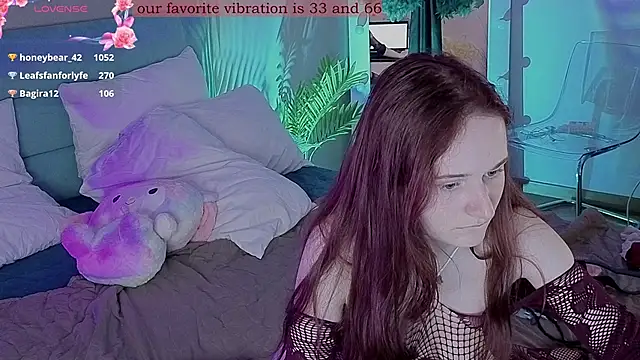 l1ittle_kitty_ - L1ittle_kitty_'s free webcam - UK Sex Cams