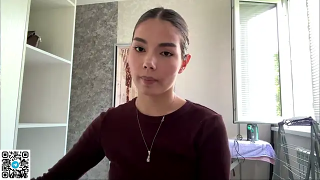 MarylnMonnier webcam