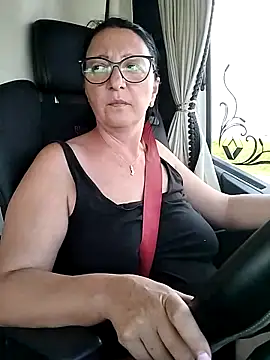 Milfa_nimfomana webcam